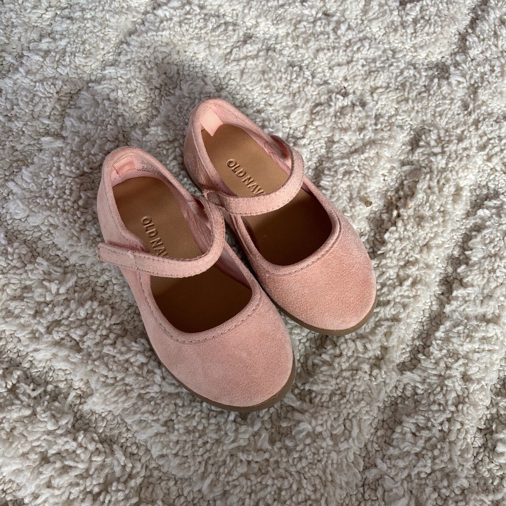 Old Navy size 5 Toddler girls pink flats